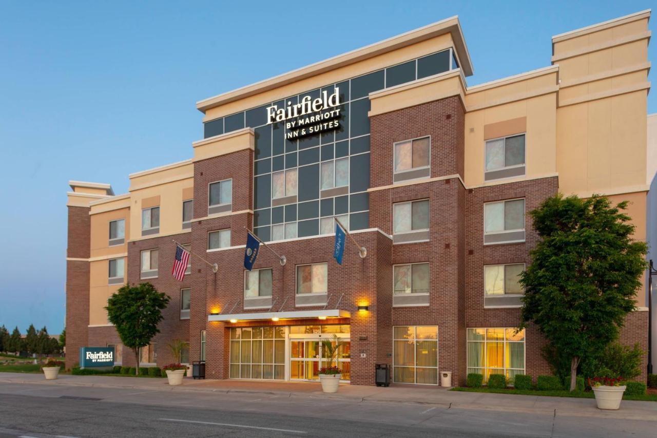 Fairfield Inn & Suites By Marriott Wichita Downtown Экстерьер фото