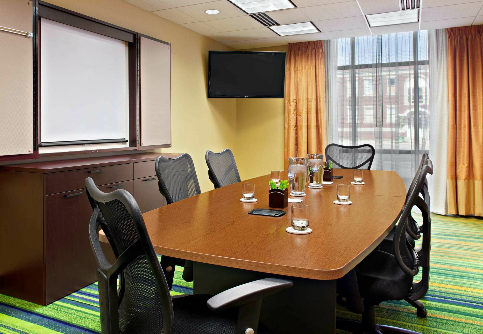 Fairfield Inn & Suites By Marriott Wichita Downtown Экстерьер фото